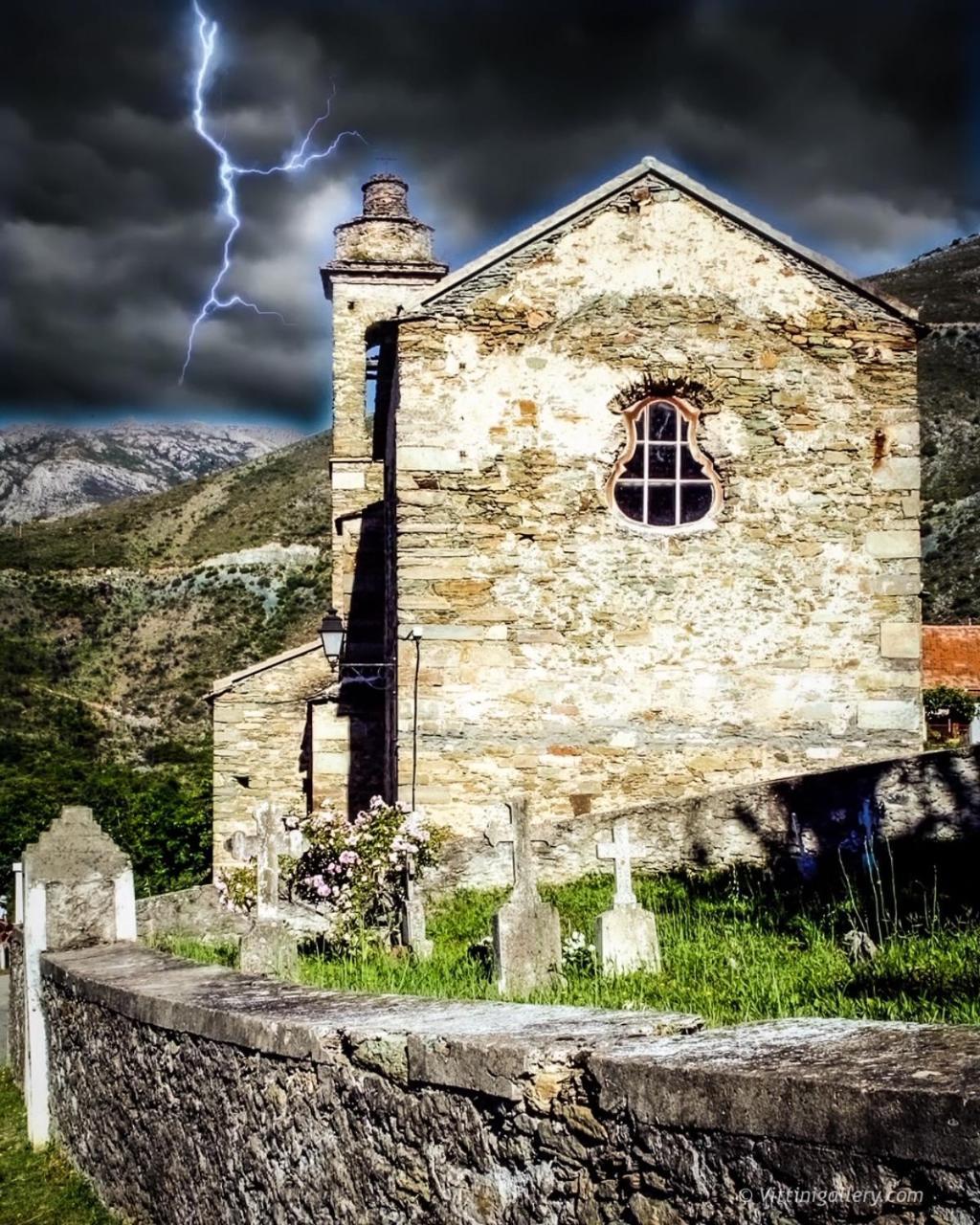 Nuits Magiques Au Village Entre Mer Et Montagnes Bigorno エクステリア 写真